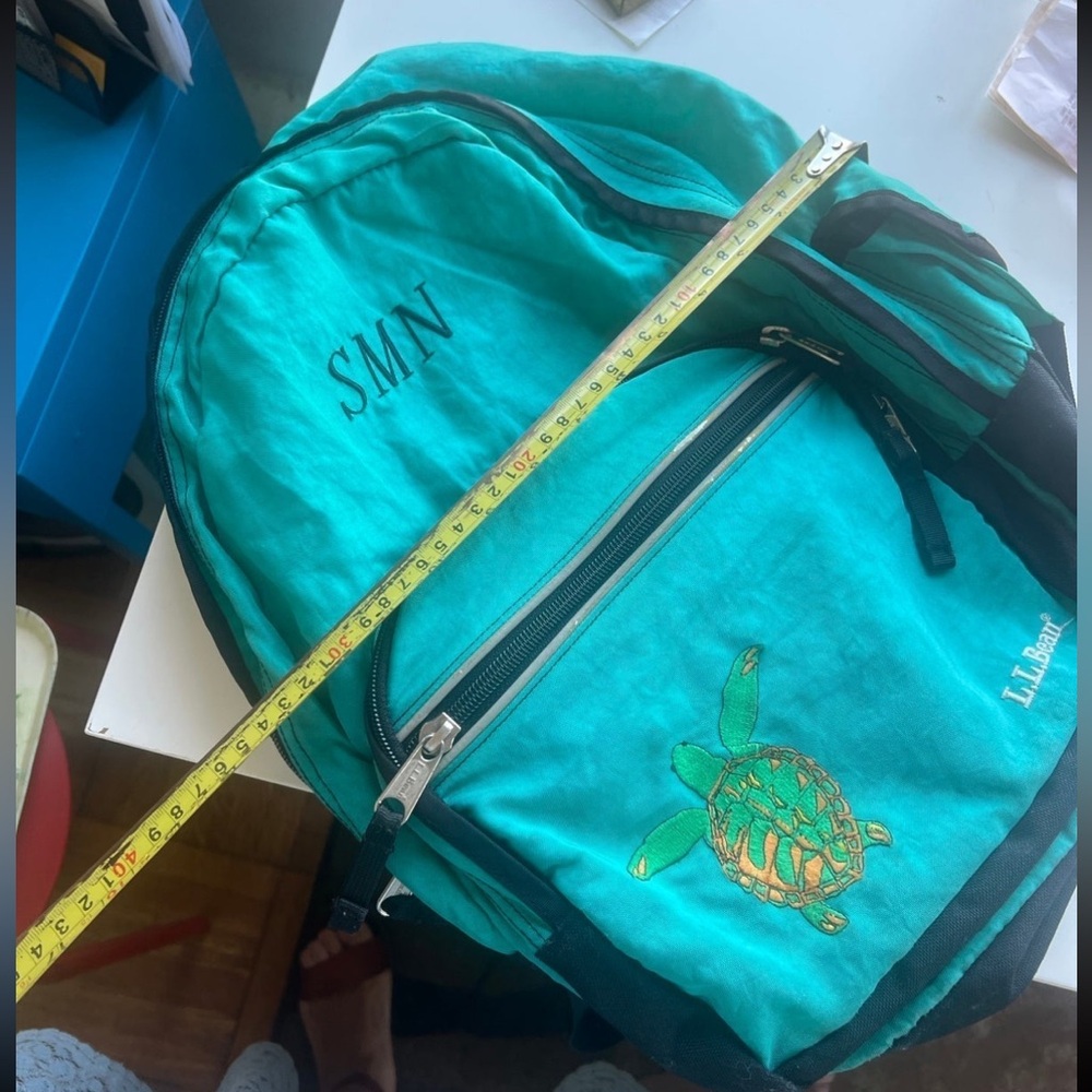 Very cool vintage LL bean teal color backpack